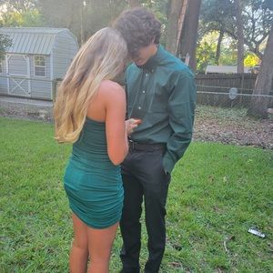 Meet your Posher, Avery